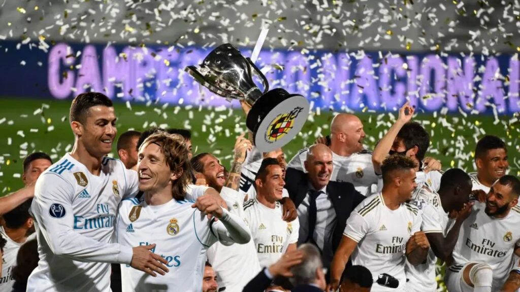 Temporada 2016 - 2017 Real Madrid Campeón de LaLiga EA Sports de España