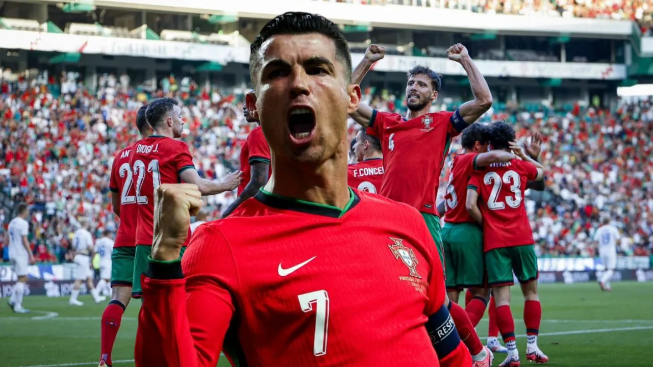 Delantero centro con mas goles anotados en la historia del fútbol