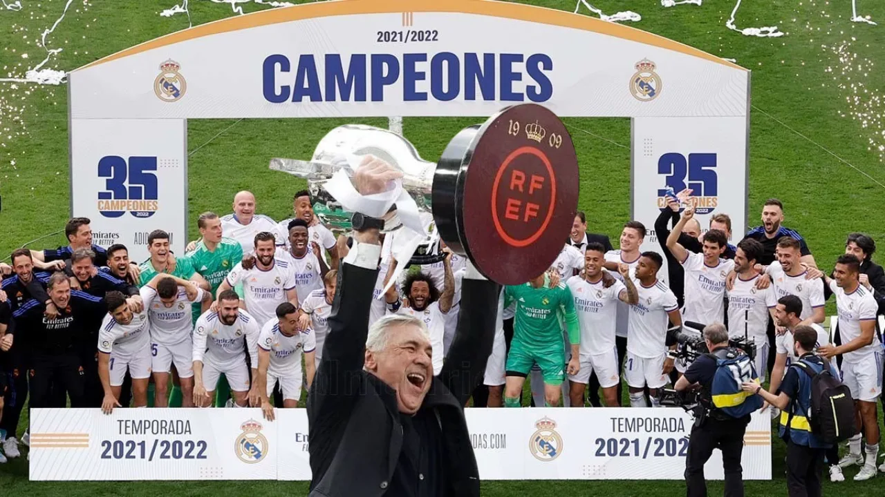 Carlo Ancelotti gano LaLiga de España en la temporada 2021-2022 con el Rea Madrid
