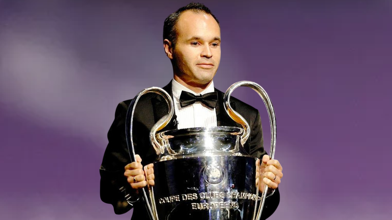 Andrés Iniesta celebra una Champions League con el Barcelona